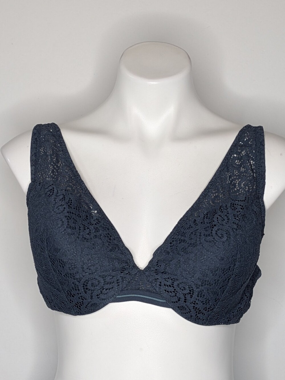 Thirdlove Blue Artisan Lace Plunge Bra 40B